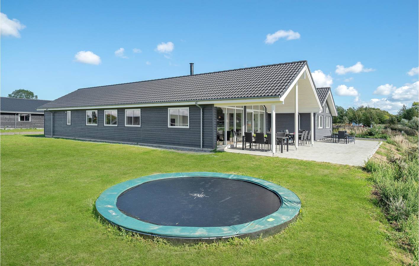 Ferienhaus für 18 Personen mit Terrasse in Råbylille Strand, Vordingborg und Umgebung