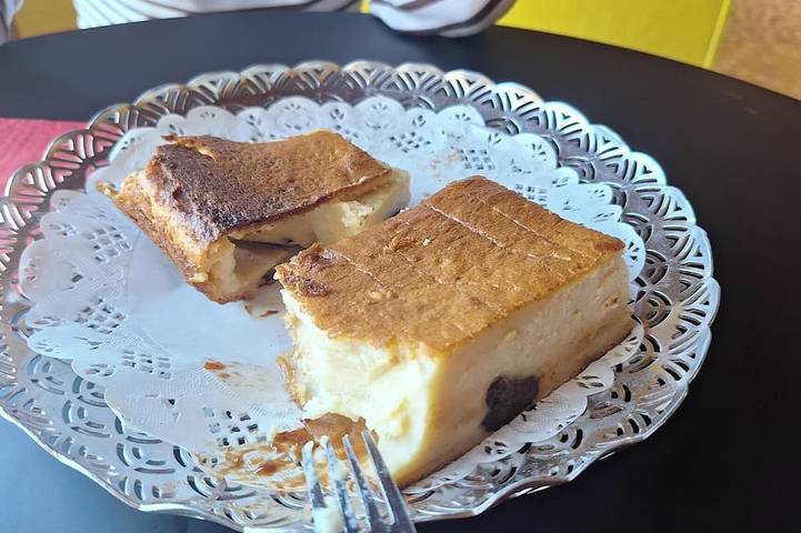 Gîte pour 5 personnes, avec terrasse et jardin