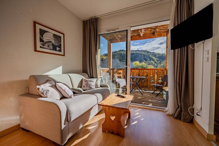 Gîte pour 4 personnes, avec balcon dans Chioula - 2