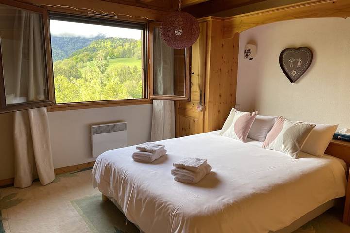 Gîte pour 10 personnes, avec sauna et jardin à Mieussy - 2