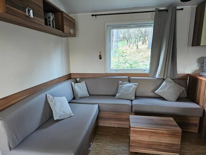 Mobil home pour 4 personnes, animaux acceptés à Douville - 2