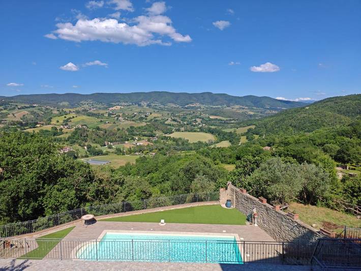 Appartamento vacanze per 15 persone, con piscina e panorama nonché giardino - 1