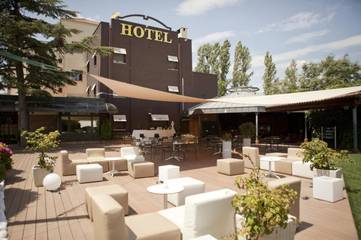 Hôtel pour 2 personnes, avec terrasse et jardin à Huarte