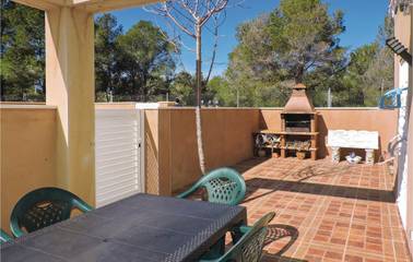 Maison De Vacances pour 4 Personnes dans Mont-roig del Camp, Baix Camp, Photo 3