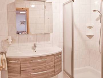 Ferienwohnung für 5 Personen in Steinbach am Attersee, Attersee, Bild 2