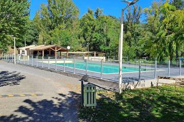 Mobil home pour 4 personnes à Mialet