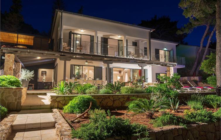 Location de vacances pour 10 personnes, avec terrasse à Jelsa - 3