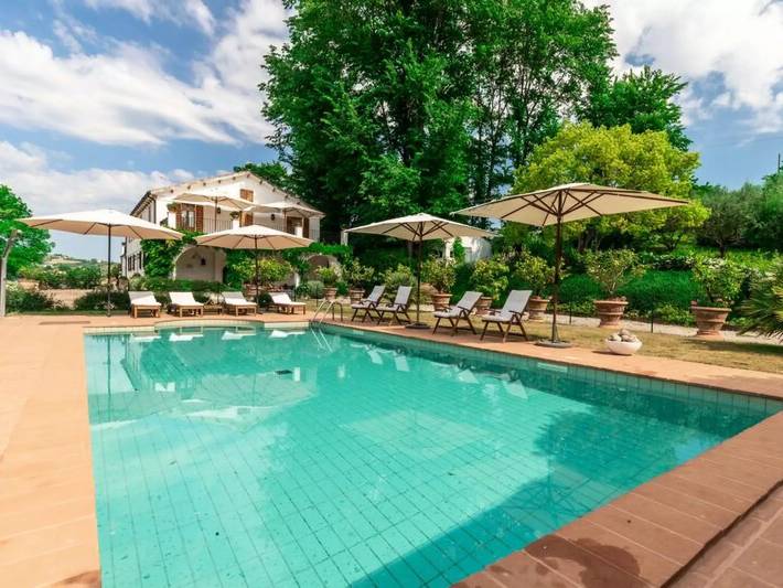 Ferienhaus für 13 Personen, mit Garten
