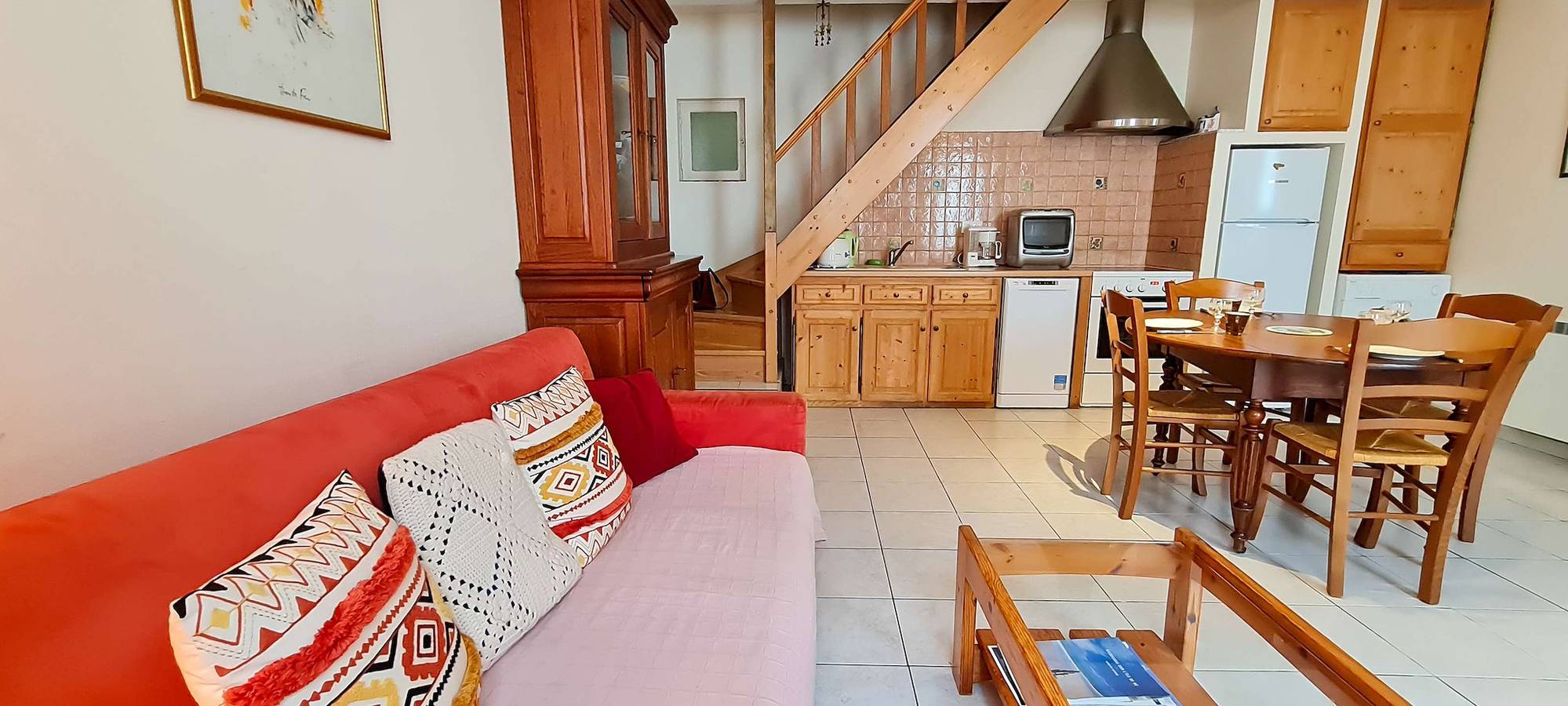 Apartamento vacacional entero, Small Réthaise house in the village center in Saint-Clément-des-Baleines, Isla de Ré