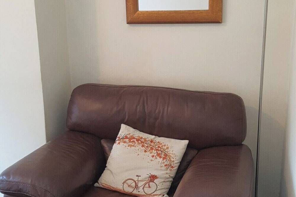 Cosy Family House, close to amenities and city centre in Stoke-on-Trent, Midlands