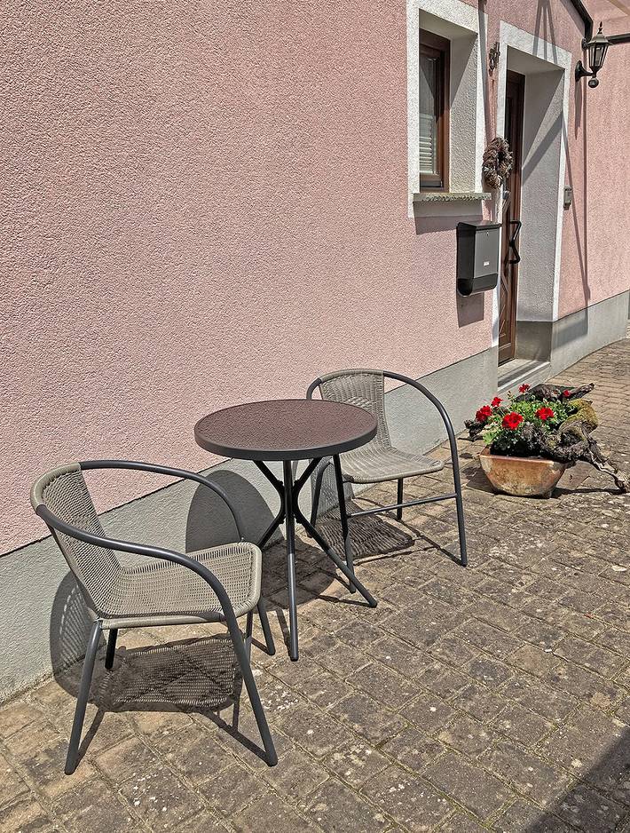 Ferienwohnung für 2 Personen, mit Pool in Volkach - 2