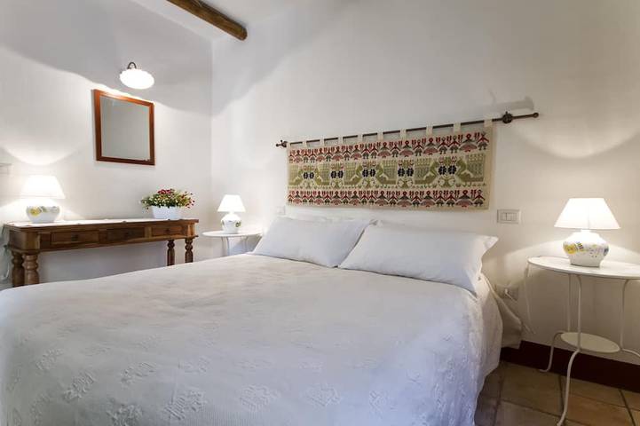 Casa vacanza per 4 persone, con terrazza in Baunei