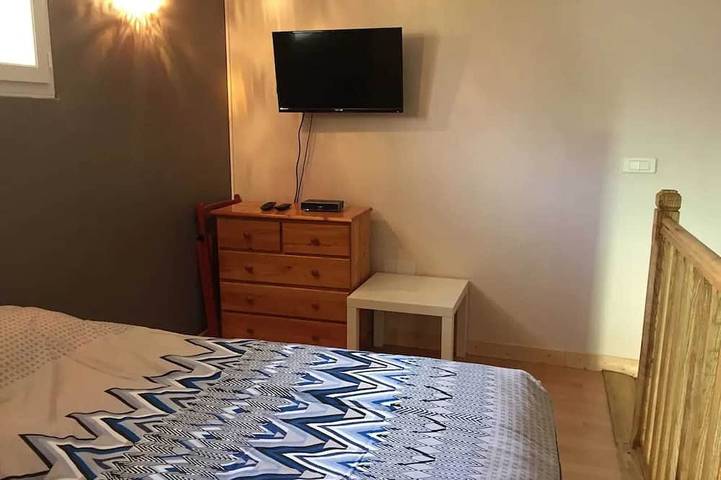 Location de vacances pour 2 personnes, avec sauna et jacuzzi ainsi que terrasse et piscine, animaux acceptés à Chalandray - 3