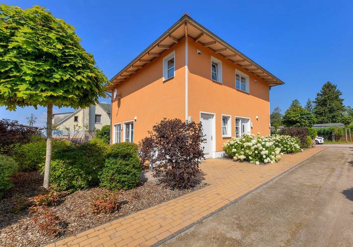 Ferienhaus 46/1 mit privater Sauna, Kamin, 4 Schlafzimmern ca. 500m vom Strand in Koserow, Bernsteinbäder