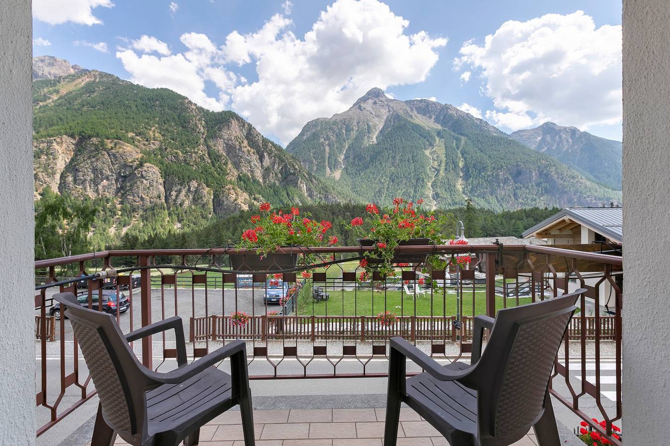 "Kamer 2" met bergzicht en gedeeld terras in Bionaz in Dzovennoz, Bionaz