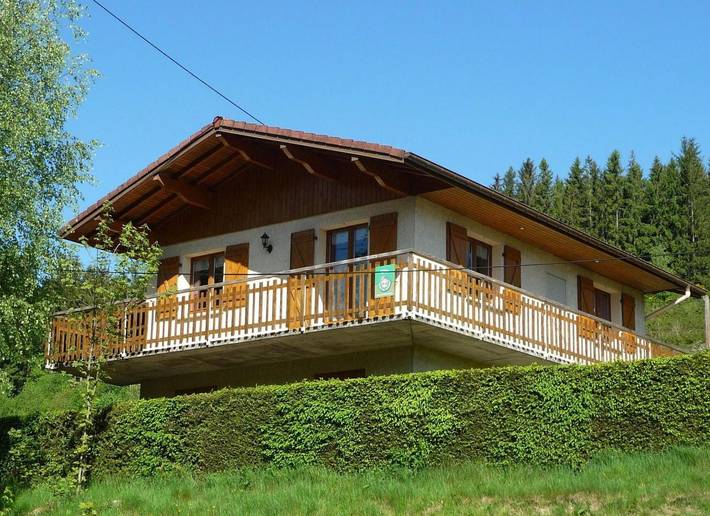 Gîte pour 7 personnes, avec jardin et terrasse, animaux acceptés