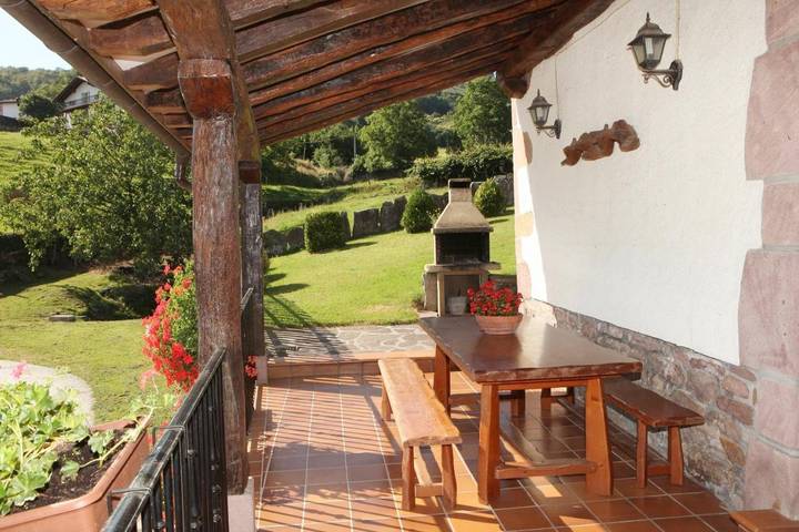 Casa de vacaciones para 8 personas, con Balcón y Terraza además de Jardín y Vistas en Valle de Baztan - 2