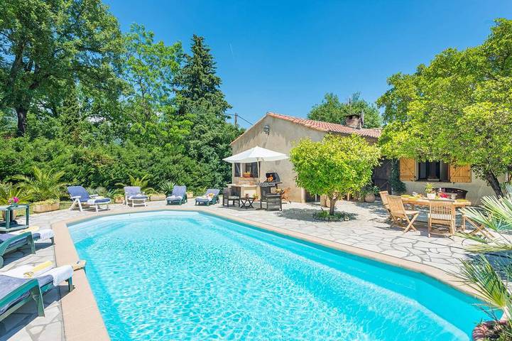 Villa für 6 Personen, mit Garten - 1