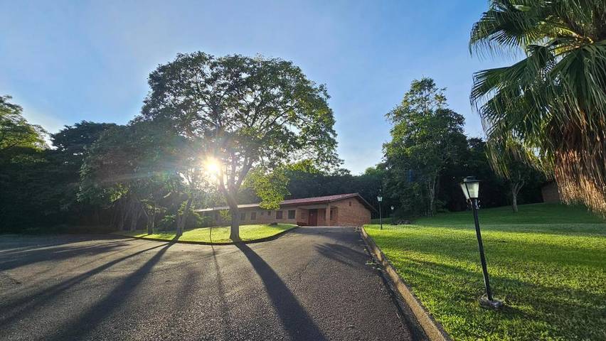 Pousadas para 2 pessoas, com vista e jardim em Vinhedo