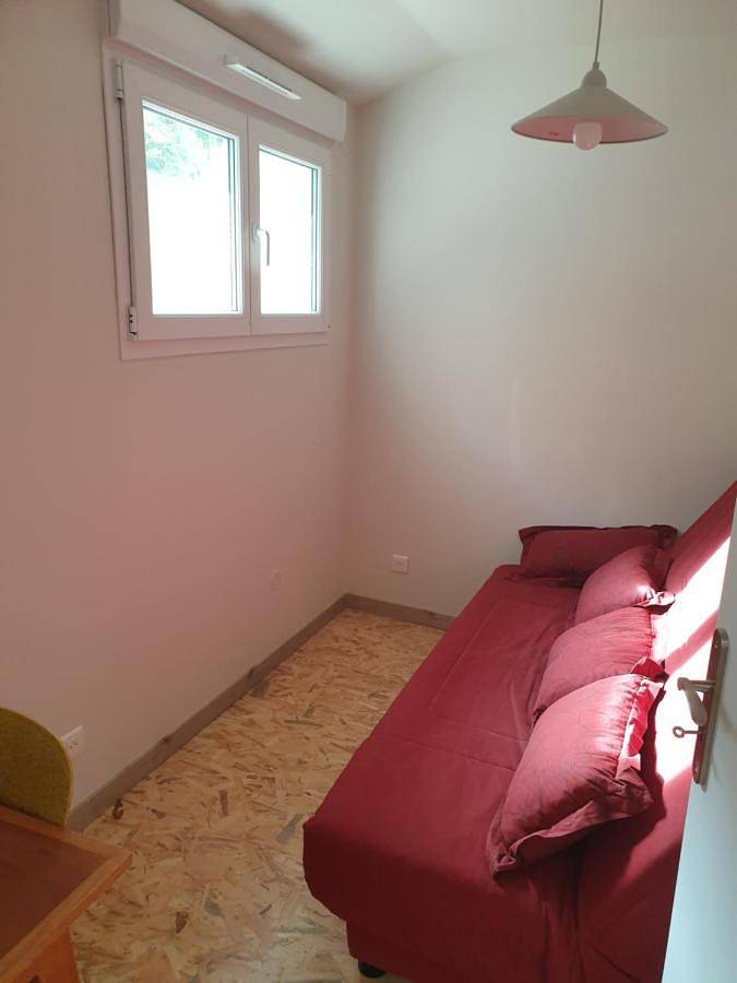 Appartement entier, Two-Bedroom Apartment in Baume-les-Dames, Jura Francais