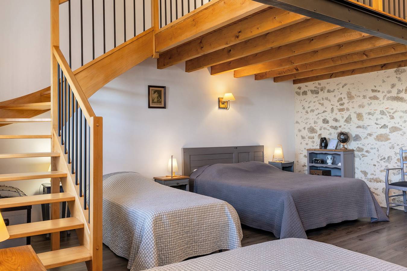 Chambre d’hôtes Elisabeth Familiale 6 pers avec jardin partagé et Wi-Fi in La Flocellière, Fontenay-le-Comte