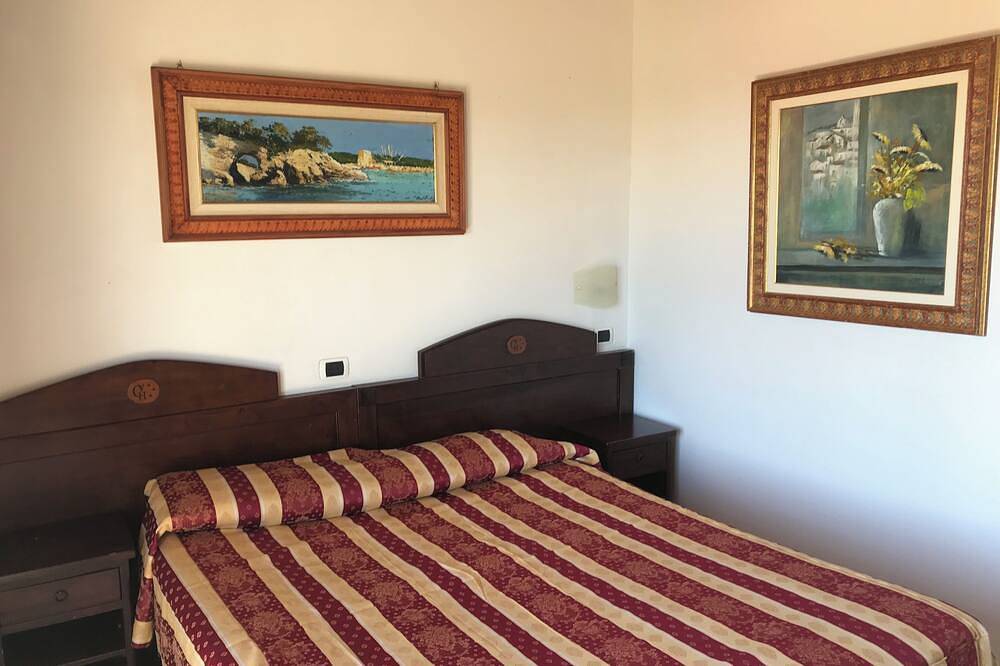 Ganze Wohnung, Lovely one-bedroom apartment with sea view on the 2nd floor - Porto Greco in Vieste, Gargano
