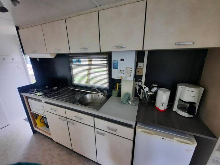 Location de vacances pour 4 personnes, avec terrasse ainsi que bassin pour enfant et piscine à Tourtoirac - 2