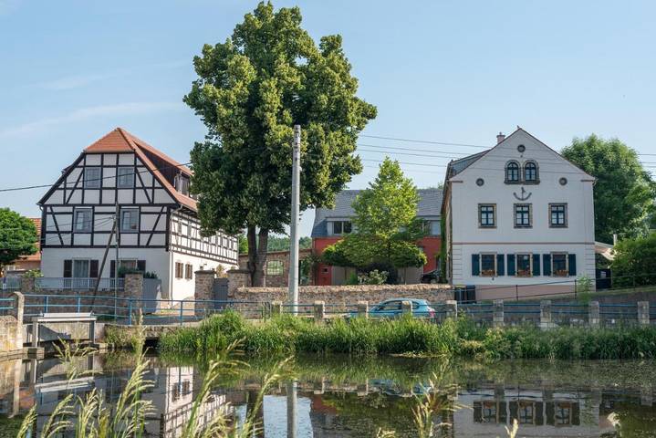 Ferienwohnung für 4 Personen, mit Ausblick und Garten sowie Seeblick, mit Haustier in Sächsisches Elbland