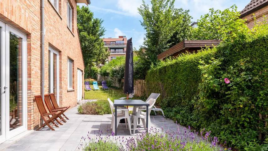 Gîte pour 7 personnes, avec jardin dans Saint-Idesbald