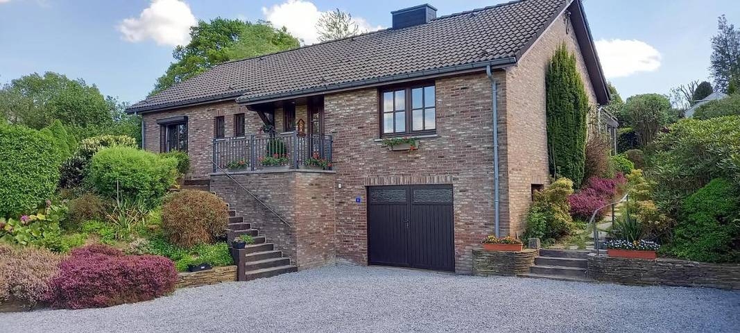 Location de vacances pour 5 personnes, avec vue et jardin dans Champlon - 3