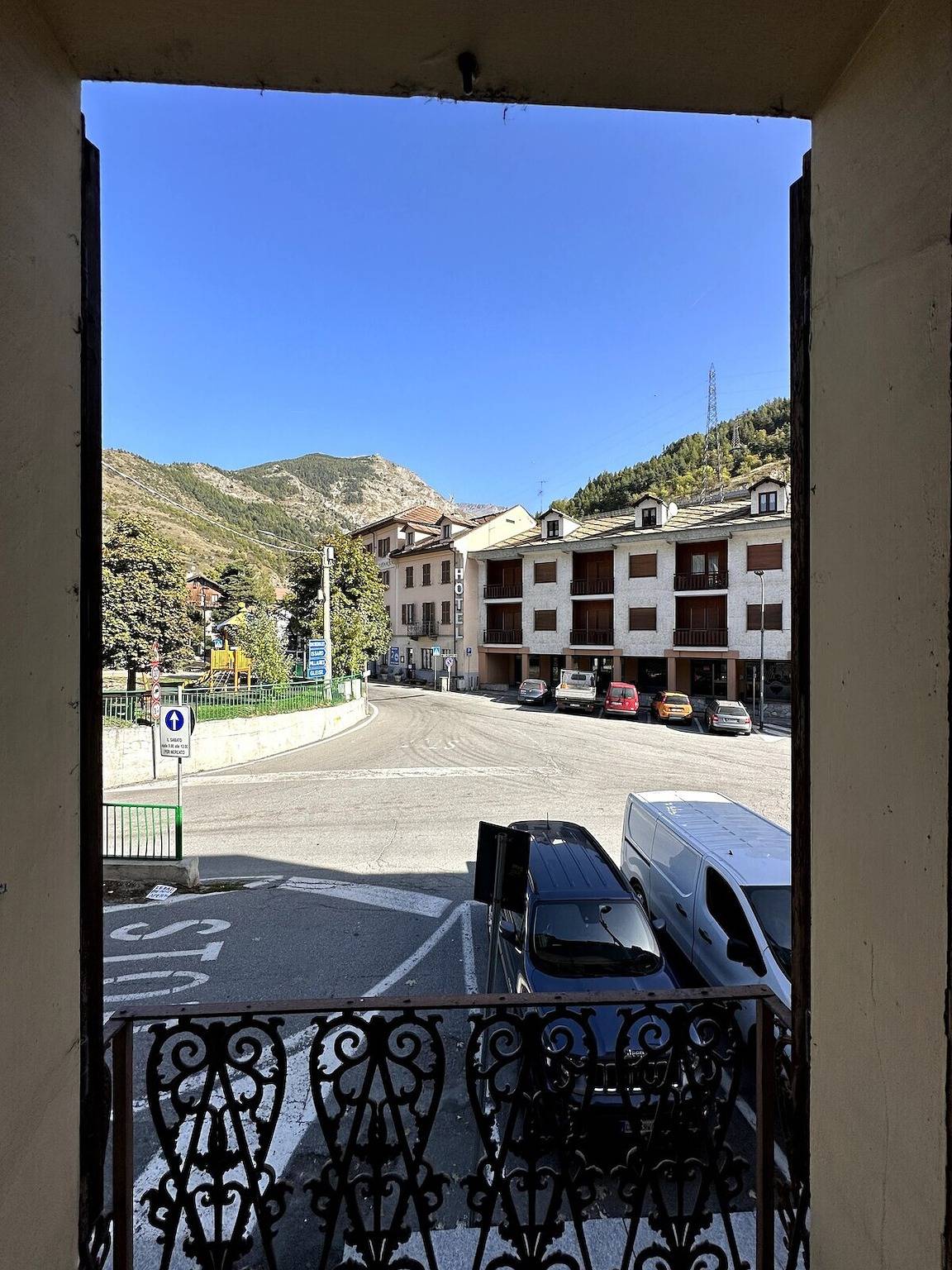Apartamento entero, Apartamento 'Bardonecchia' con balcón y Wi-Fi in Bardonecchia, Provincia de Torino