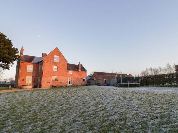 Dunnimere Farmhouse in Staffordshire