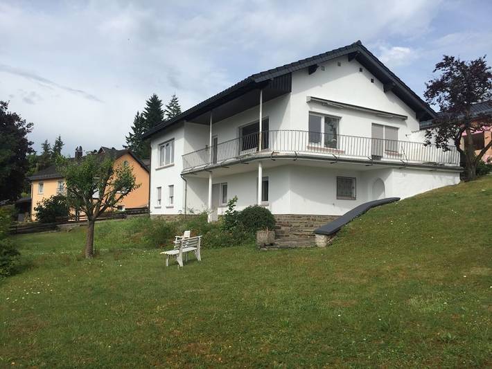 Ferienhaus für 8 Personen, mit Sauna und Garten sowie Balkon in Hillesheim - 3