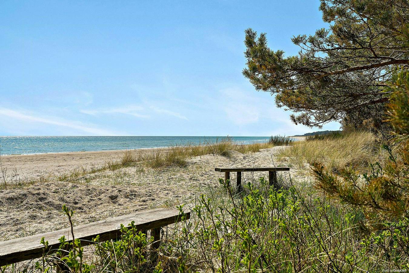 Semesterhus vid stranden i Kyhlstrand in Österlen