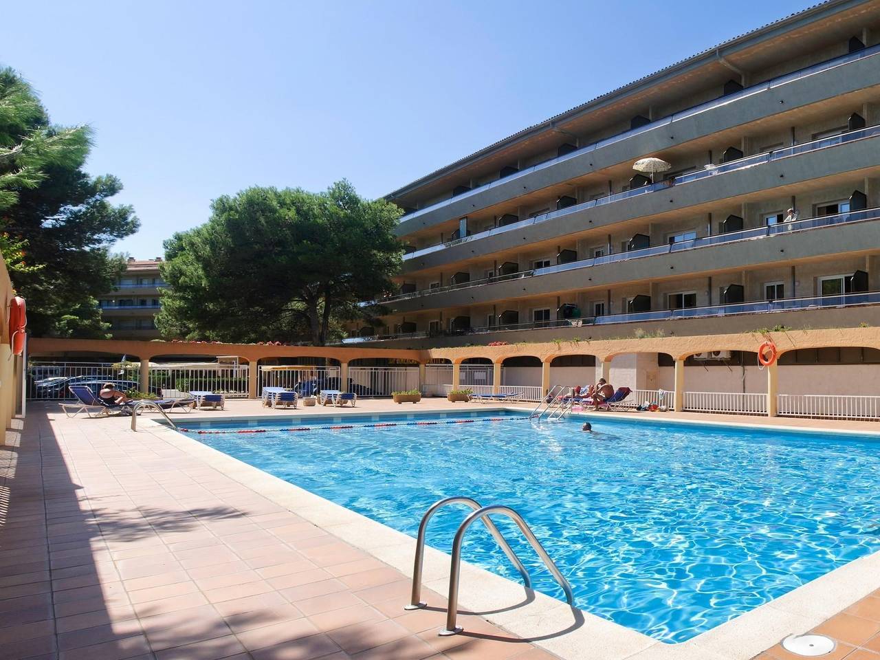 Apartamento vacacional entero, Ap Costas - La Pineda / Dos Dormitorios in L' Estartit, Estartit