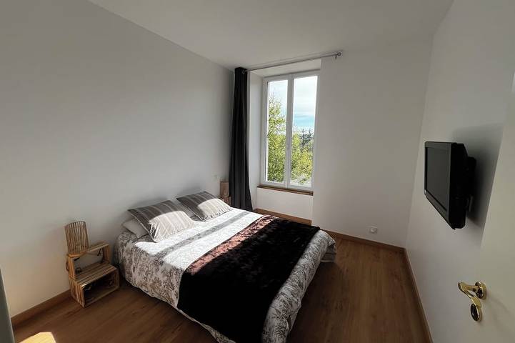 Entire apartment, Valcombe Estate in Dole, Jura