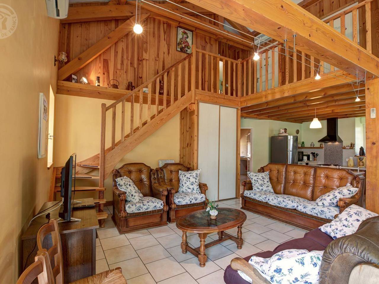 Gîte pour 12 pers., animaux admis, nature Apinac in Apinac, Montbrison