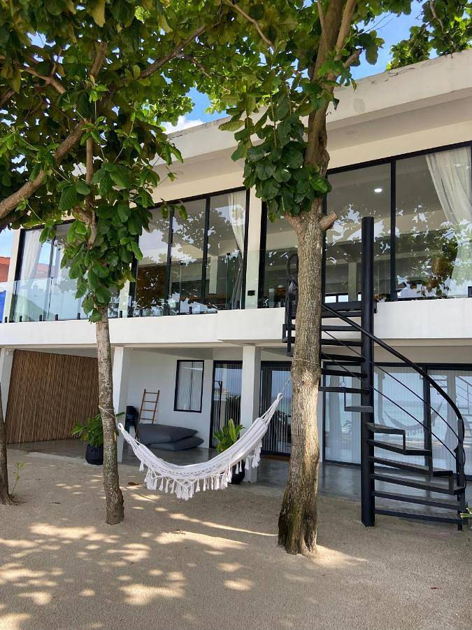Location de vacances pour 2 personnes, avec jardin ainsi que terrasse et vue dans Koh Phangan