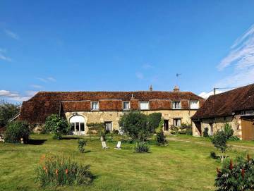 Gîte pour 5 personnes, avec jardin et vue à Perrigny