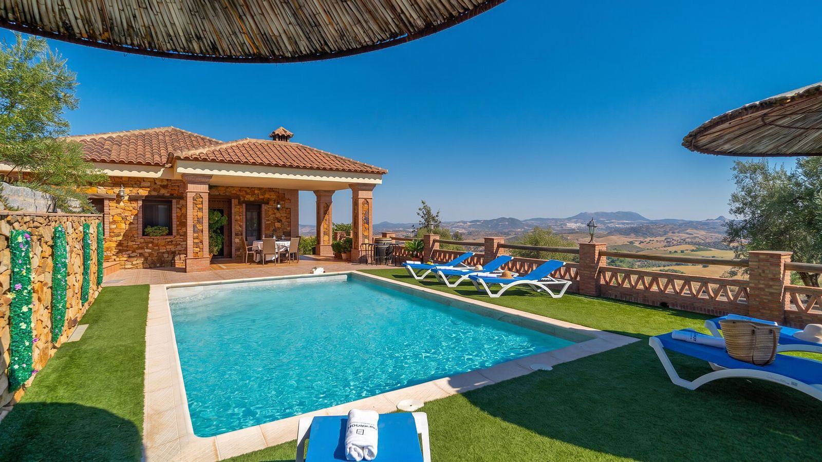 Casa vacanza a El Gastor a partire da 151€ a notte