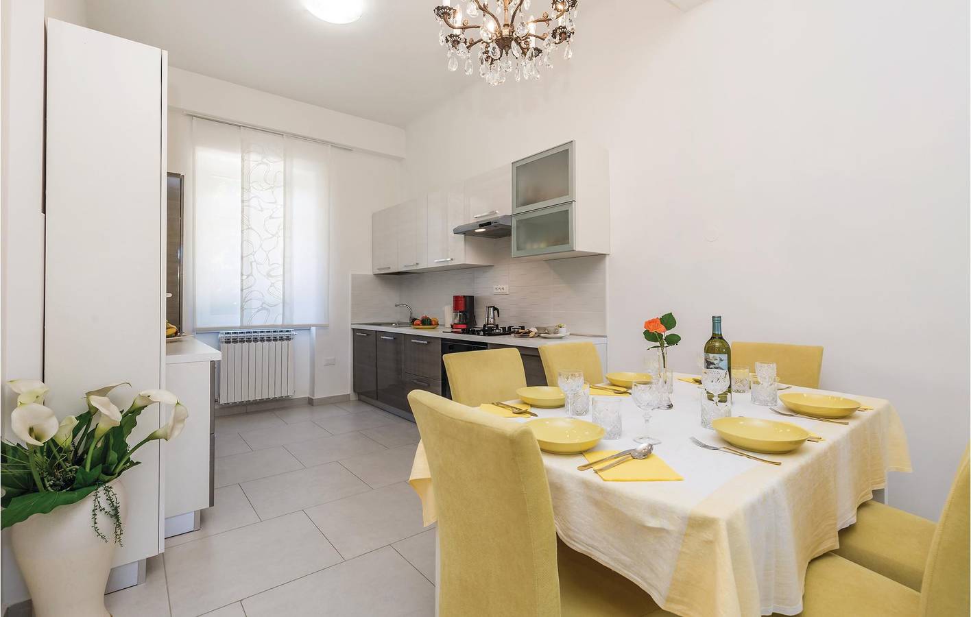 Entire vacation apartment, Vacation apartment for 6 people with terrace in Lovran, Opatija Riviera