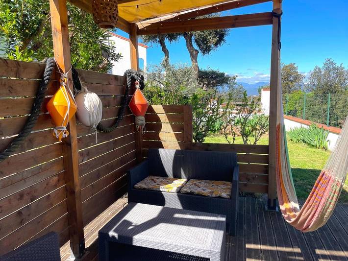 Gîte pour 4 personnes, avec terrasse et piscine à Laroque-des-Albères - 2
