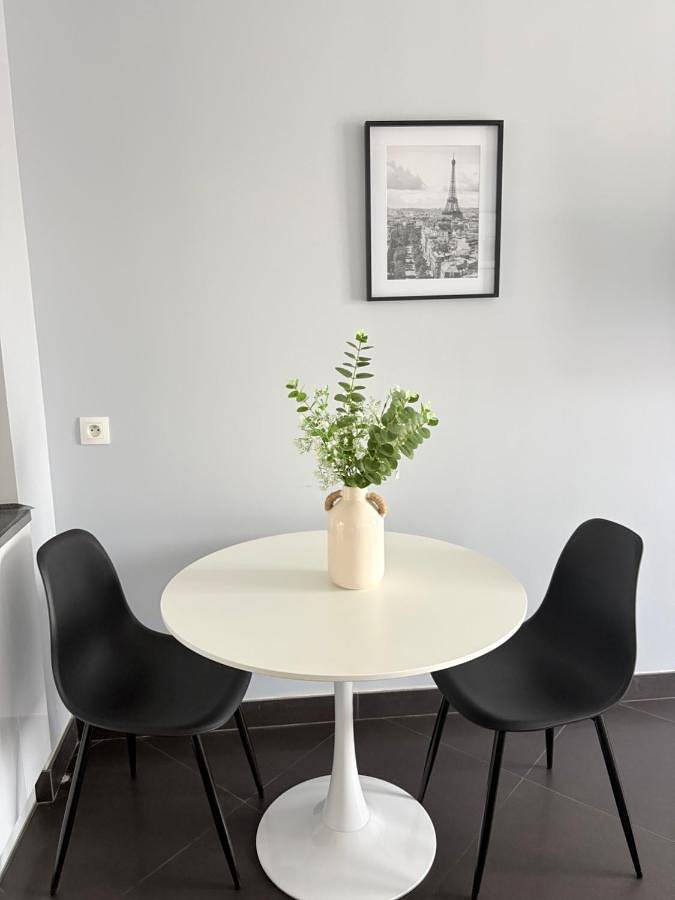 Gîte pour 2 personnes, avec balcon, animaux acceptés à Les Pavillons-sous-Bois - 3