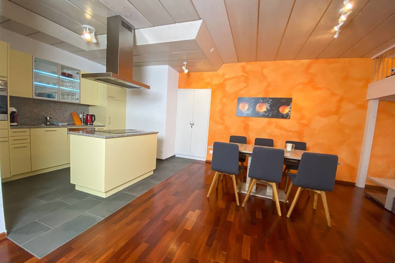 Appartement de vacances entier, Ferienwohnungen Gauencenter (Orange und Rot) - Wohnung Rot Gauencenter in Flums, Coire Vallée du Rhin