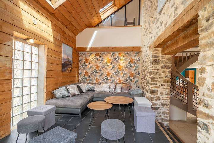 Location de vacances pour 15 personnes, avec Terrasse et Jardin à Rosnoën - 4
