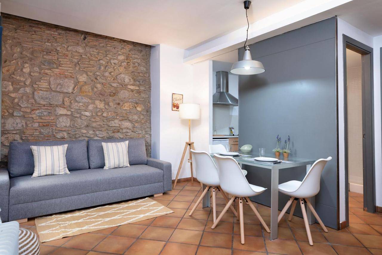 Ganze Wohnung, One-Bedroom Apartment in Girona, Gironès