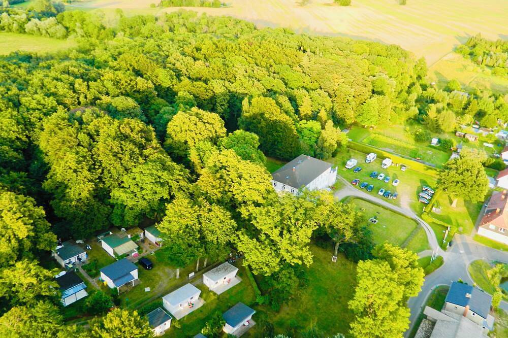 Ganze Wohnung, Ferienwohnung im Ostseegutshausam Salzhaff in Klein Strömkendorf, Salzhaff