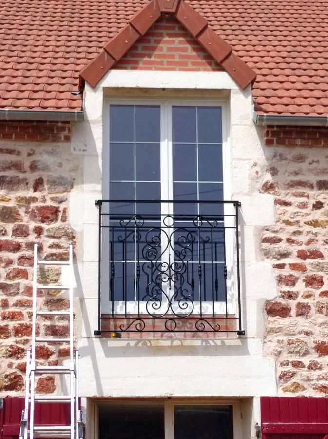 Chambre d’hôte pour 2 personnes, avec piscine et jardin, adapté aux familles dans Allier - 2