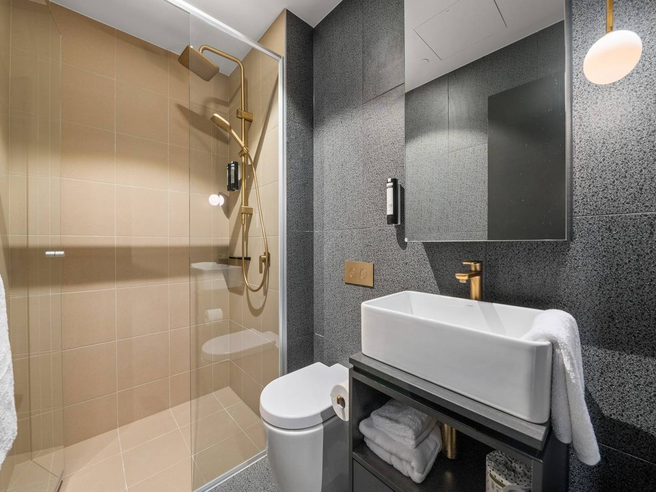 Ganze Wohnung, Gemütliches Braddon Studio mit Grillplatz in North Canberra, Canberra