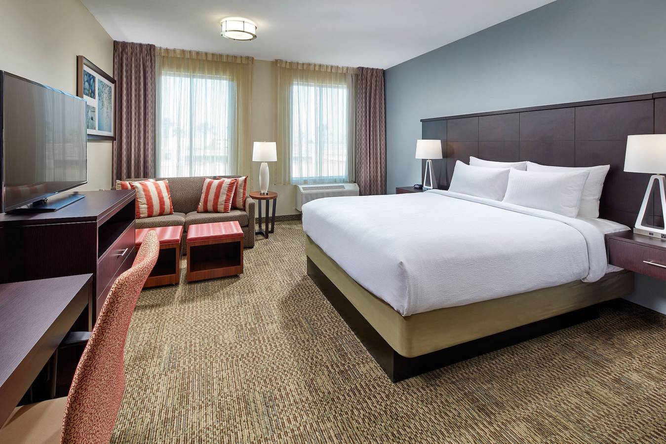 Staybridge Anaheim At The Park in Anaheim, Orange County